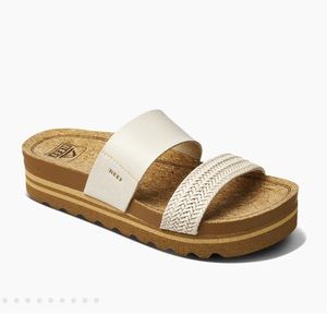 Reef Cushion Vista Hi - Color: Vintage